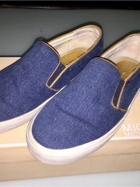 Michael kors denim
Leather Loafers